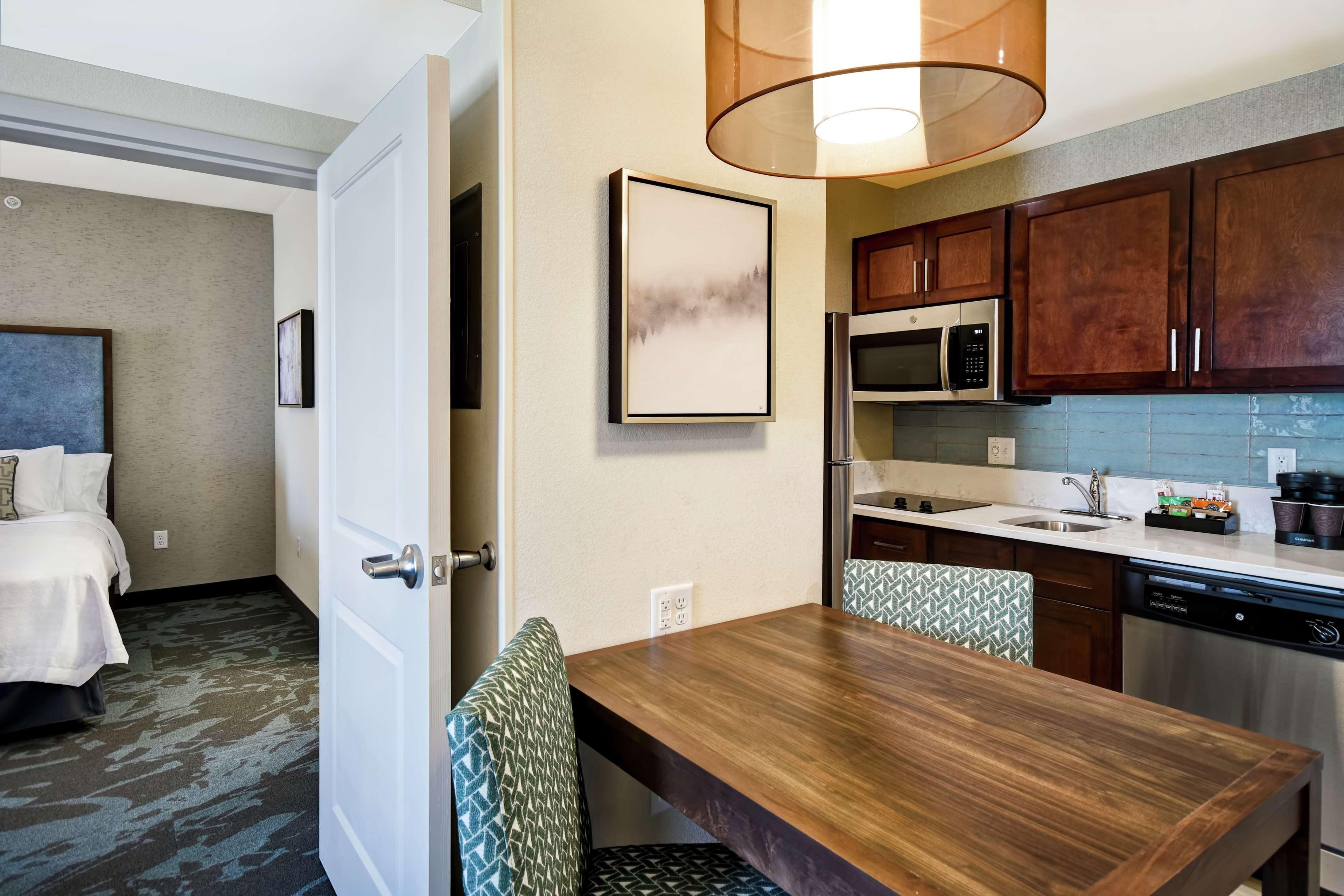 Homewood Suites By Hilton Salt Lake City Airport Extérieur photo